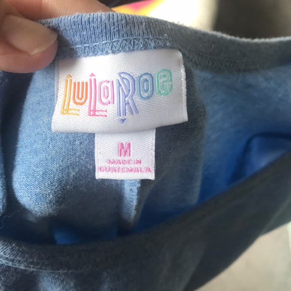 Excellent condition medium lualroe Carly - Picture 2 of 2